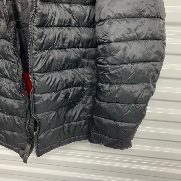 Michael Kors Men's Quilted Black Puffer Jacket - Picture 9 of 16